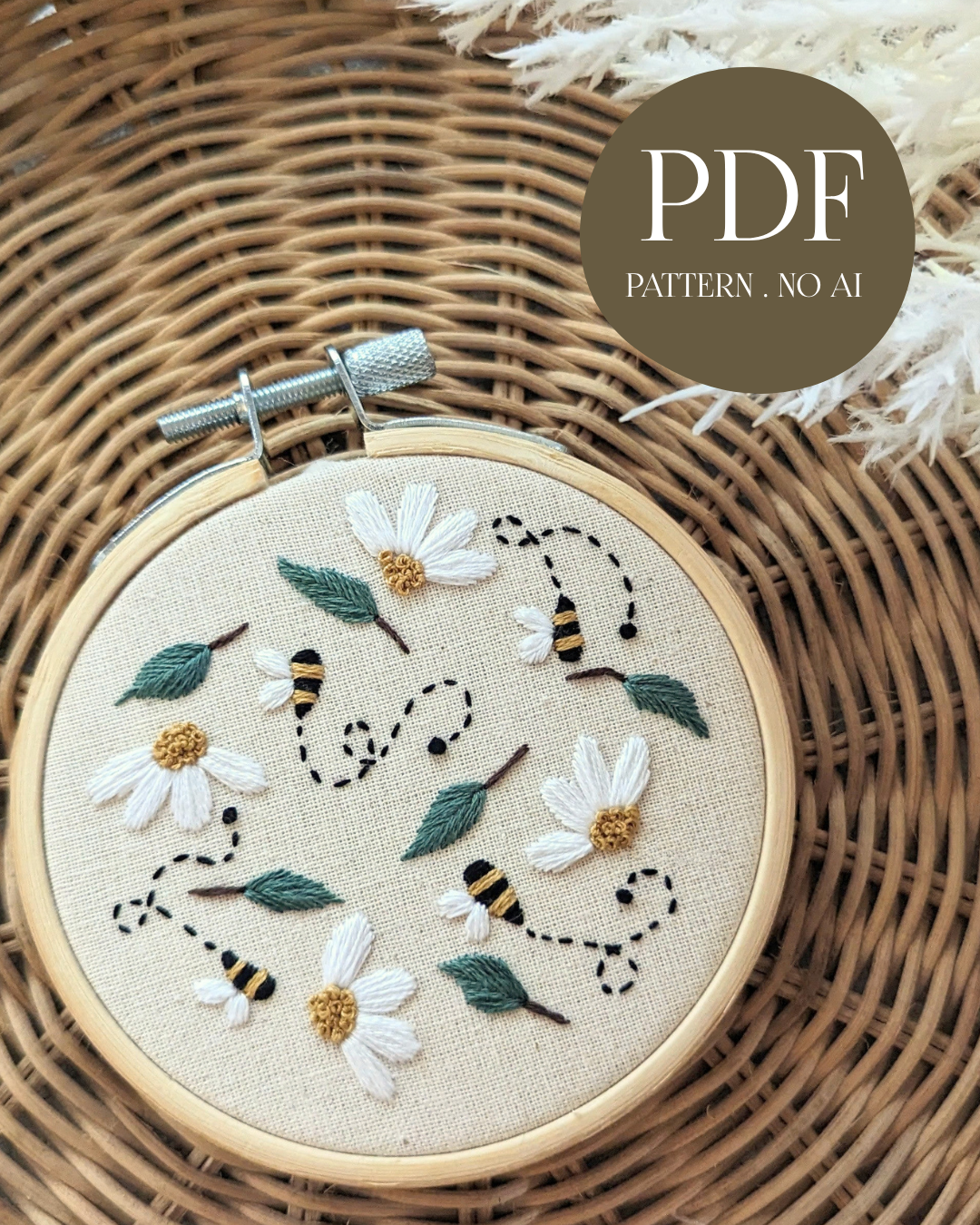 Buzzy Bee Scatter Pattern