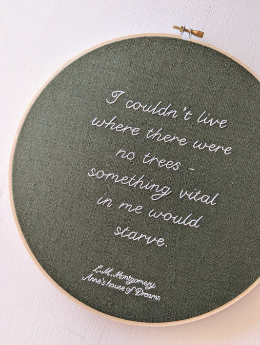 Quote Hoop 10" - L.M. Montgomery {II}